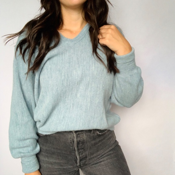 Vintage JC Penney Blue Wool Oversized Sweater - Picture 3 of 9